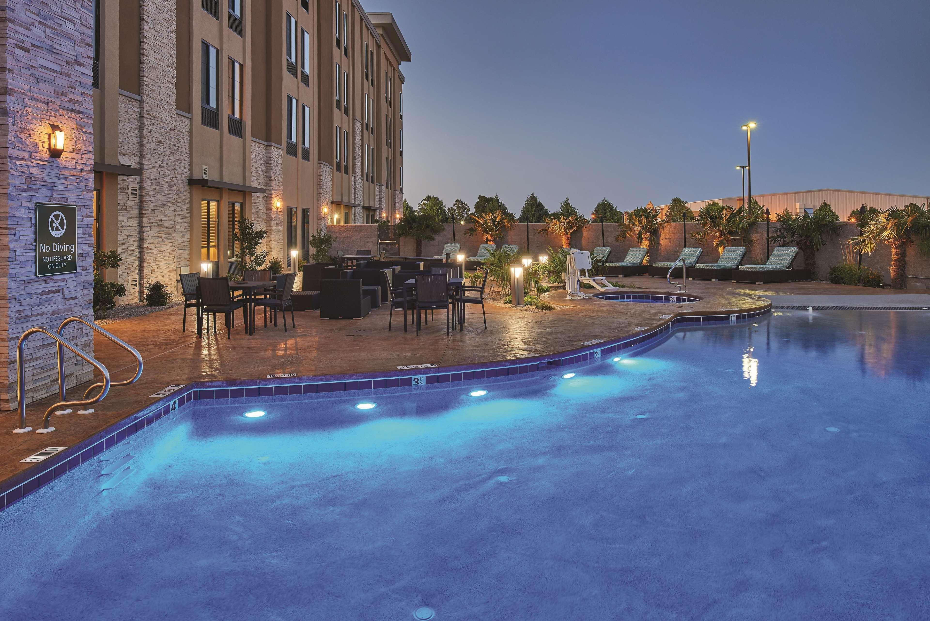 Hotel La Quinta By Wyndham Carlsbad Extérieur photo