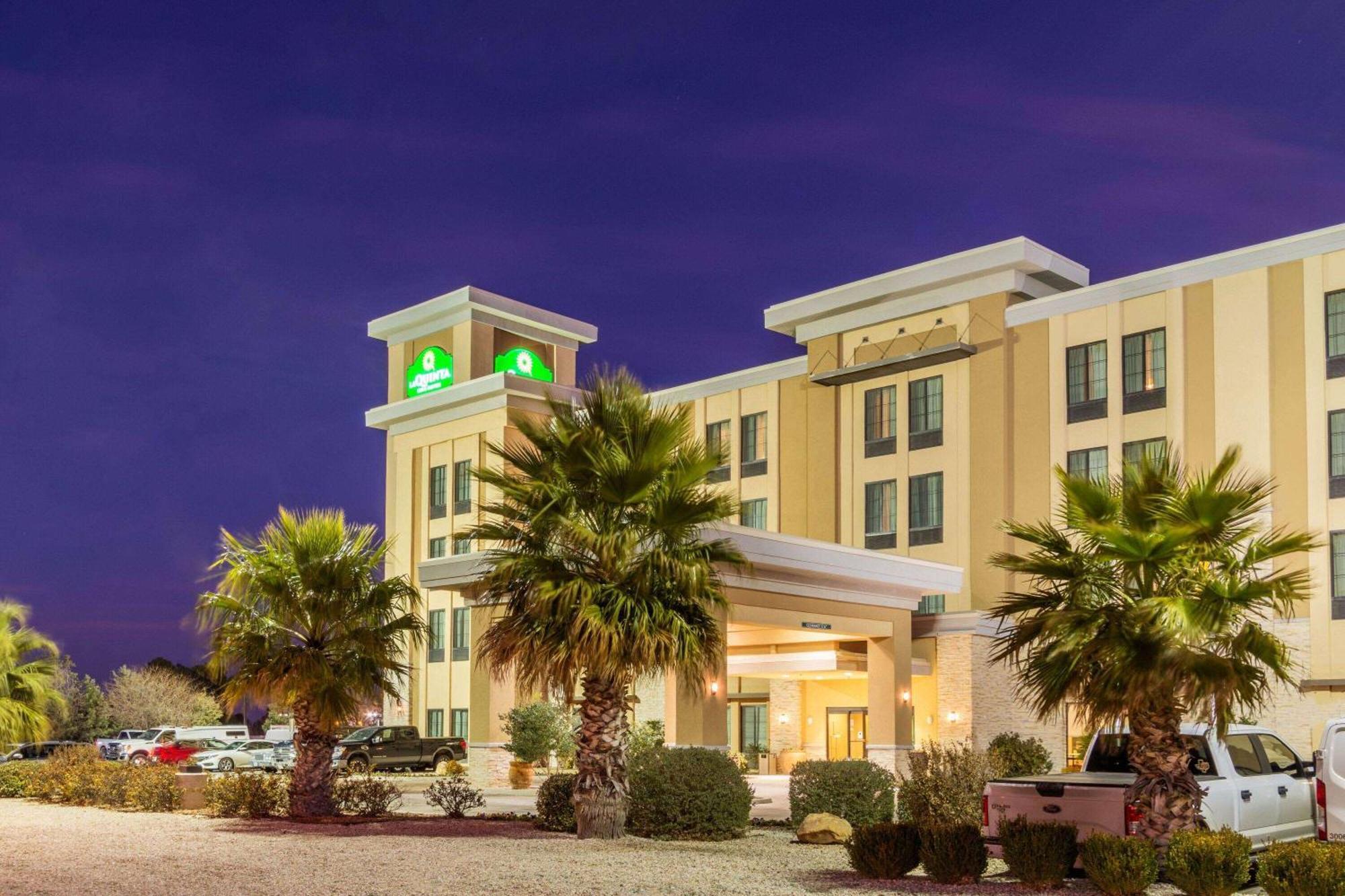 Hotel La Quinta By Wyndham Carlsbad Extérieur photo