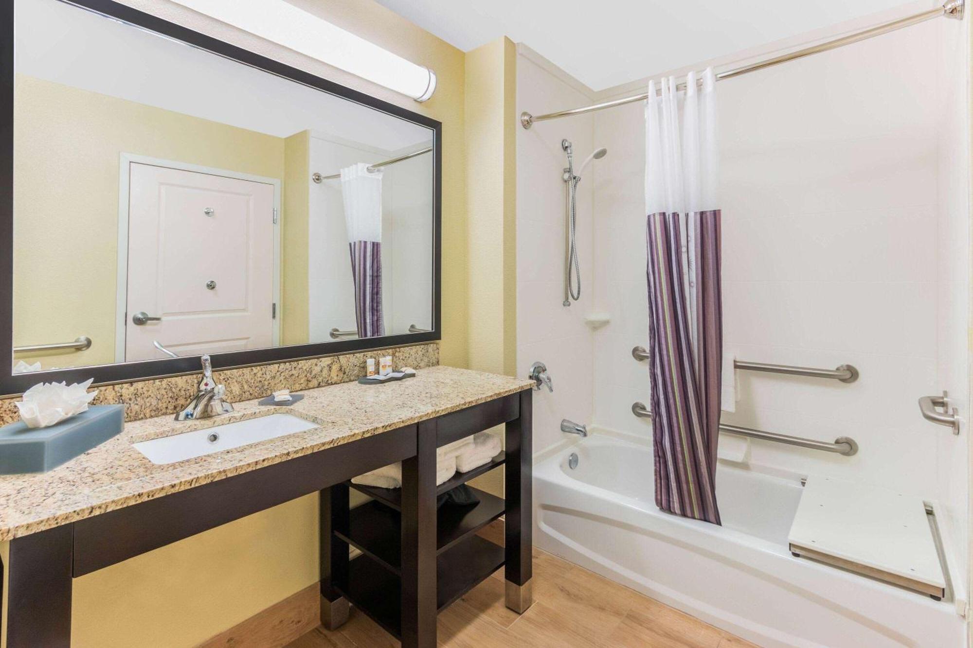 Hotel La Quinta By Wyndham Carlsbad Extérieur photo