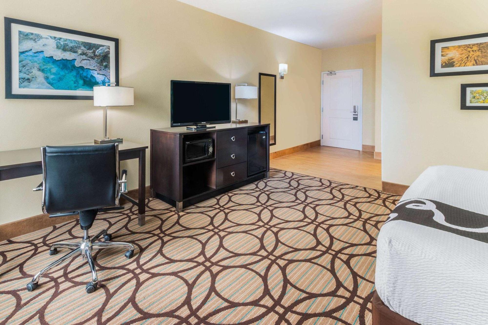 Hotel La Quinta By Wyndham Carlsbad Extérieur photo